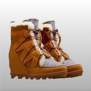 Sorel Joan of Arctic Wedge II Cozy Boots